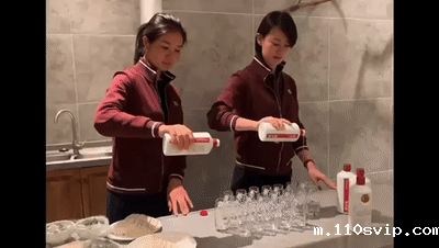 1687328723810096960.gif 5.gif