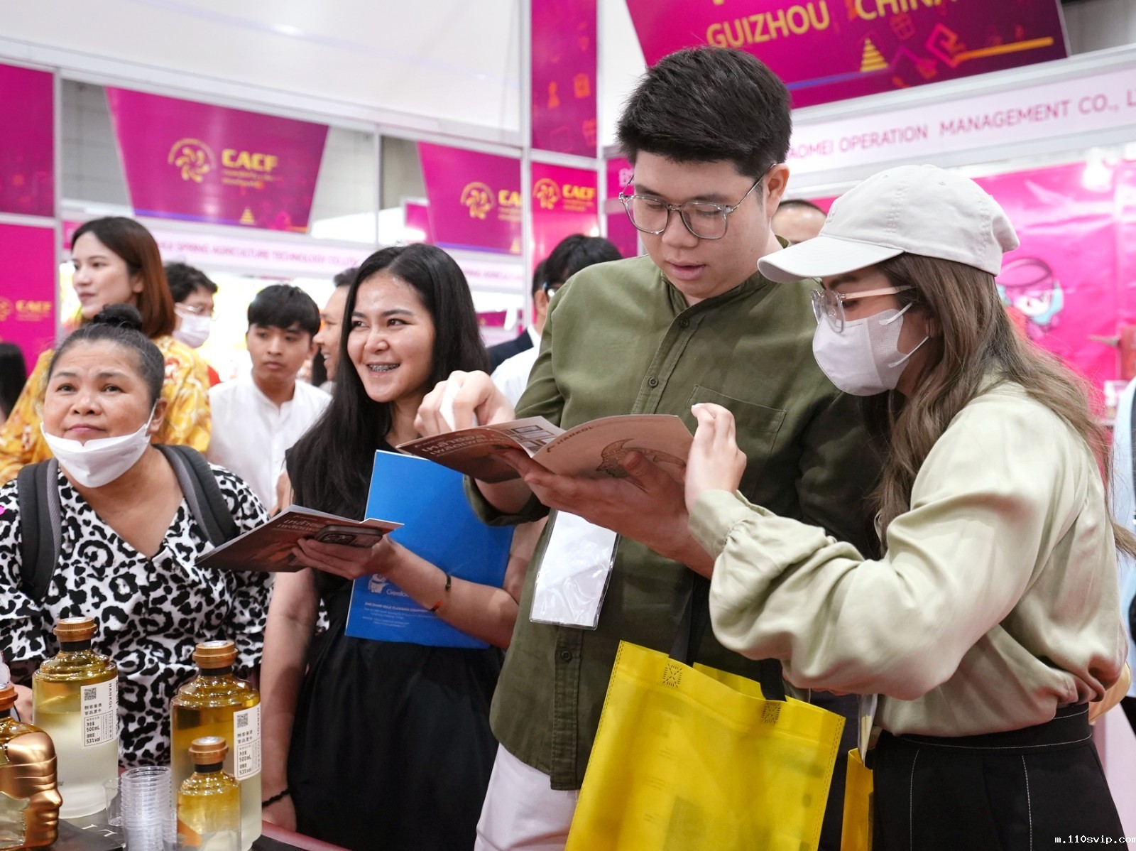 1695366601548021683.jpg 08.jpg