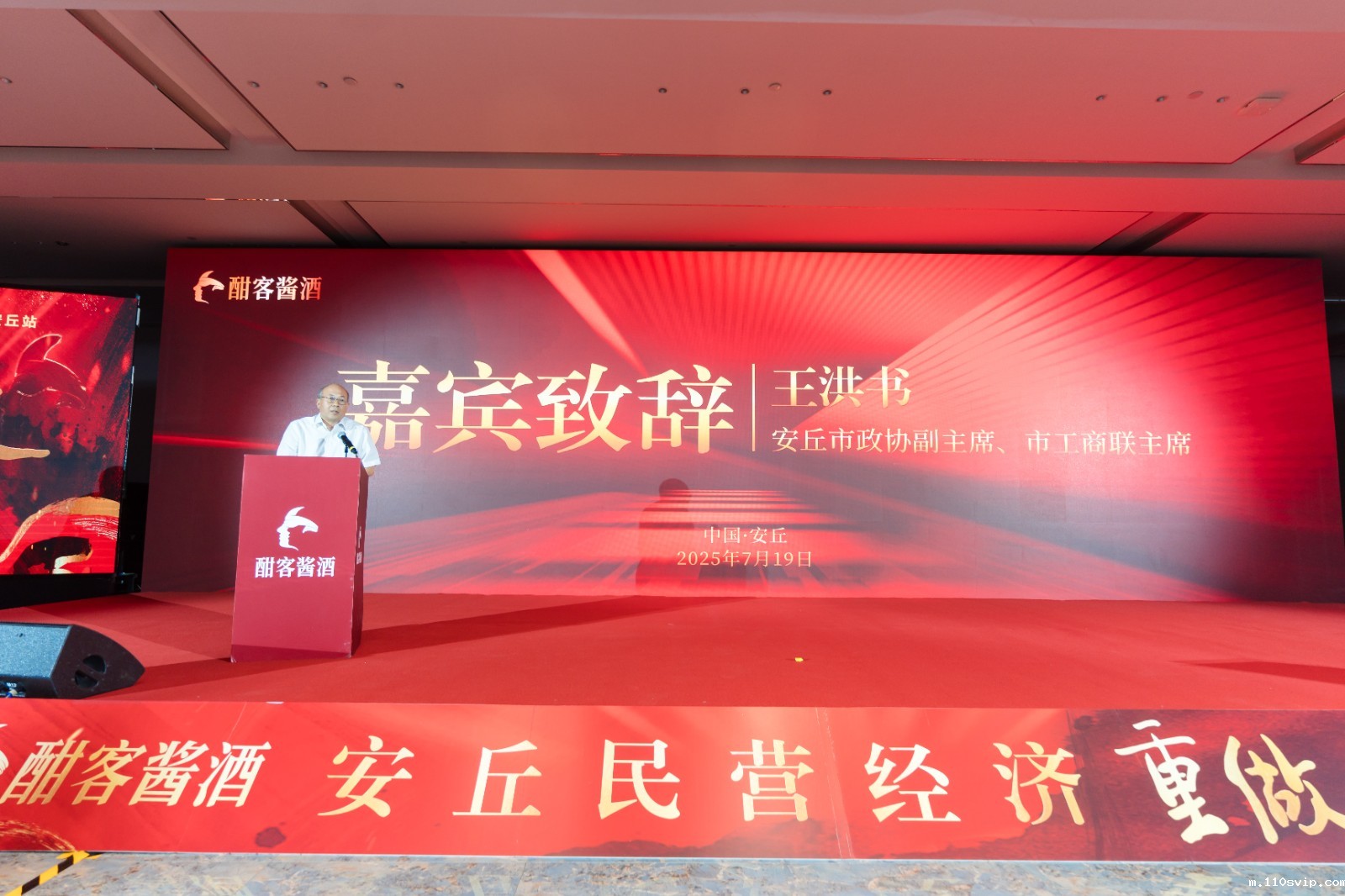 1753067478251090470.jpg BLU07754-909756076.jpg